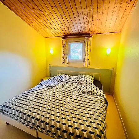 Le Victoria, Piscine Et Foret *